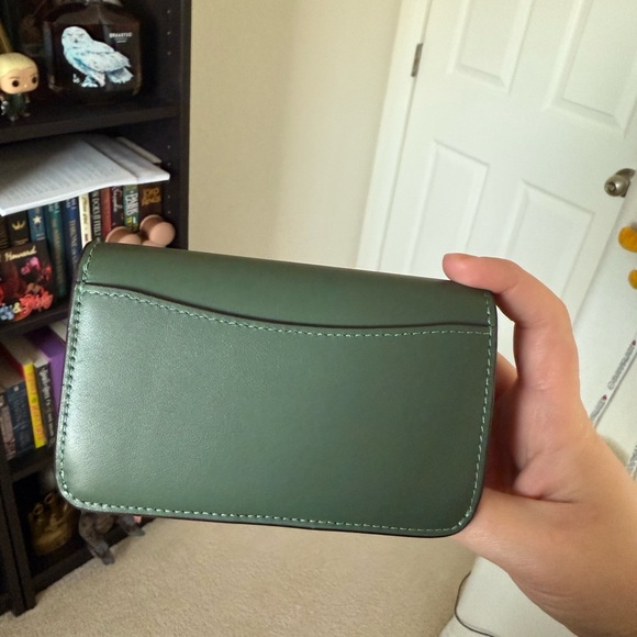 Coach Green Leather Wallet - Picture 2 of 3